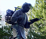 金次郎像